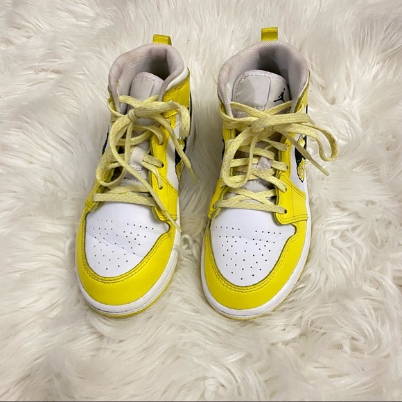 Jordan | 1 mid yellow floral dunks - Picture 2 of 6